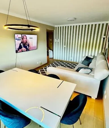 T1 4 Pessoas Лиссабон