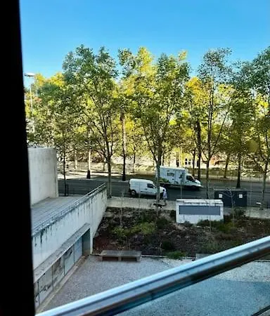 T1 4 Pessoas Lissabon