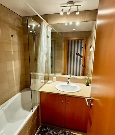 T1 4 Pessoas * リスボン